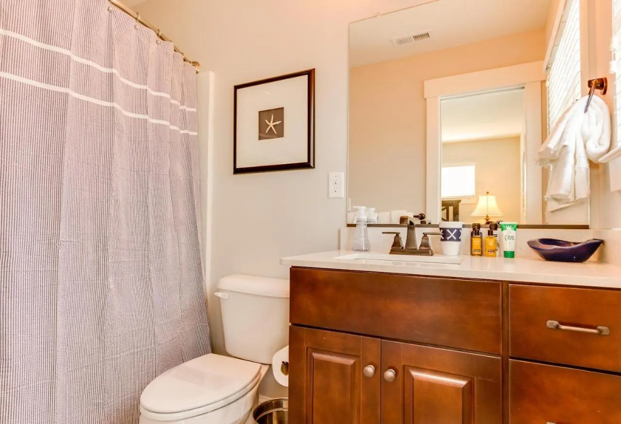 408A The Boardwalk House Villa Virginia Beach